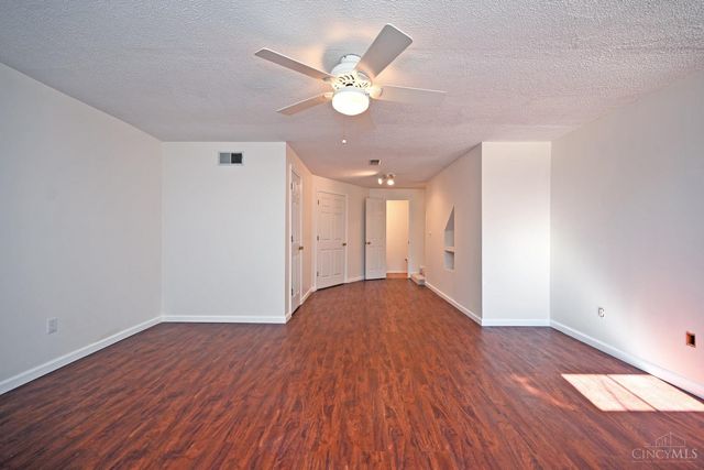 1055 Stratford Court, Loveland, OH 45140