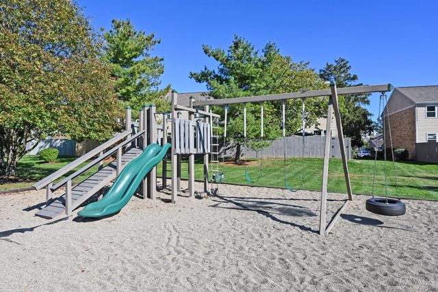 1055 Stratford Court, Loveland, OH 45140