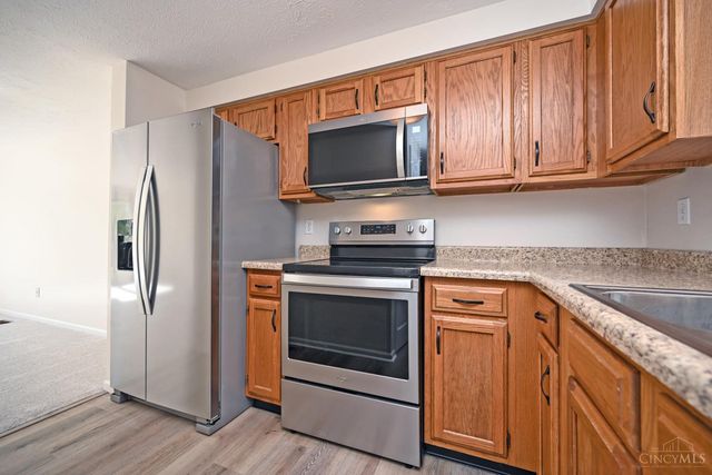 1055 Stratford Court, Loveland, OH 45140