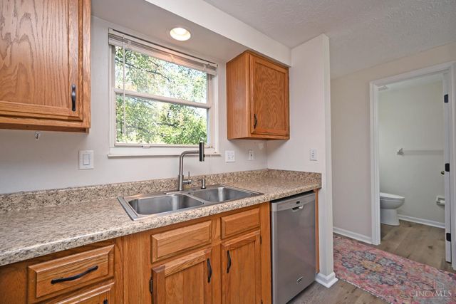 1055 Stratford Court, Loveland, OH 45140