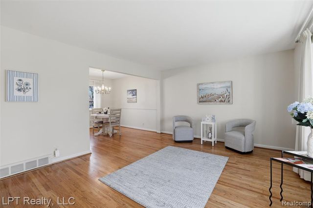 6378 Emerald Lake Drive, Troy, MI 48085