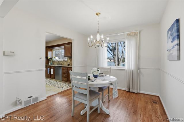 6378 Emerald Lake Drive, Troy, MI 48085