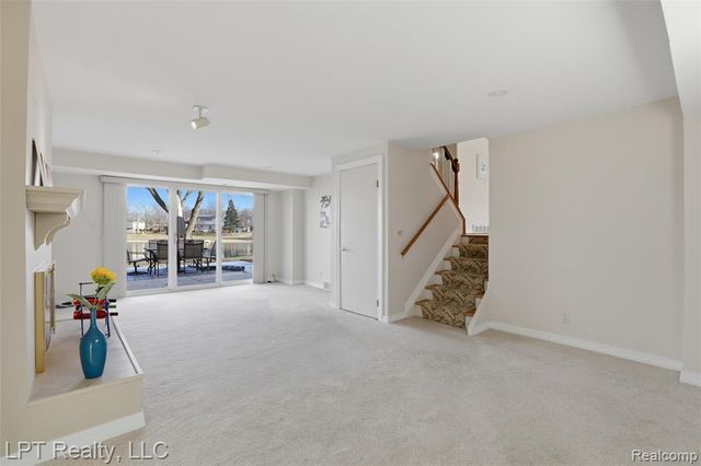 6378 Emerald Lake Drive, Troy, MI 48085