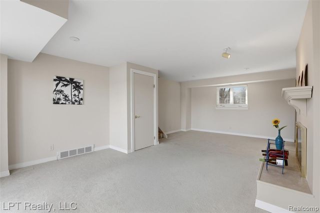 6378 Emerald Lake Drive, Troy, MI 48085