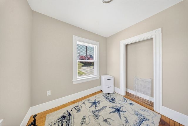 710 High St, Fall River, MA 02720