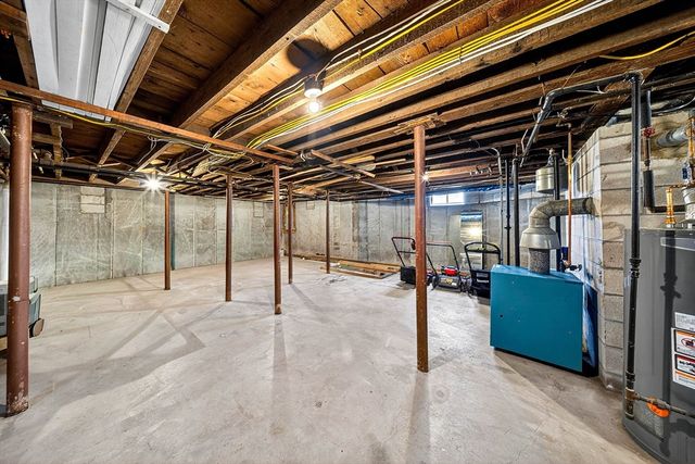 710 High St, Fall River, MA 02720