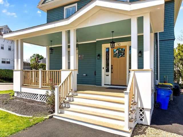 710 High St, Fall River, MA 02720