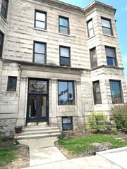 346 N Austin Boulevard G, Oak Park, IL 60302