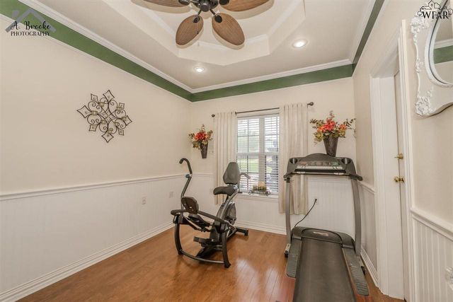 1113 N JACKSON AVENUE, Iowa Park, TX 76367