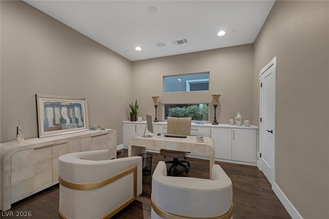 2171 King Crest Court, Henderson, NV 89052