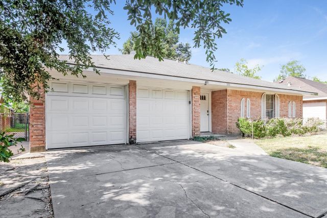 5014 Hasie Drive, Houston, TX 77032