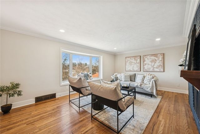 490 Old Clairton Rd, Jefferson Hills, PA 15236