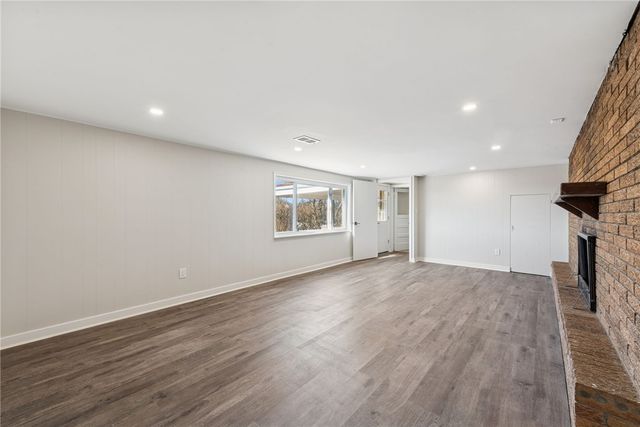 490 Old Clairton Rd, Jefferson Hills, PA 15236