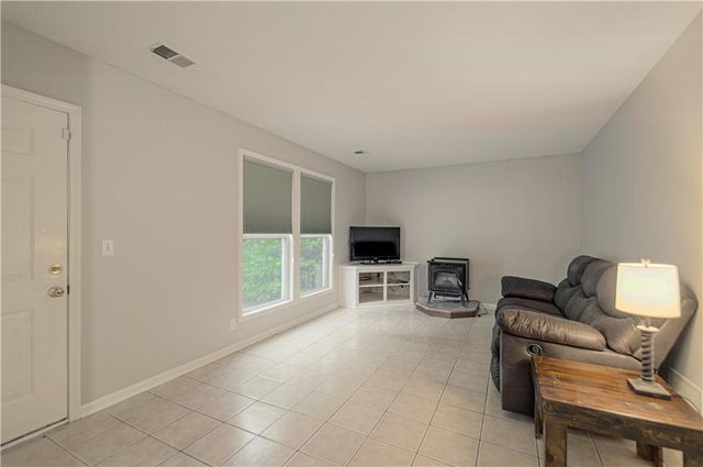 8720 NE 149th Street, Liberty, MO 64068