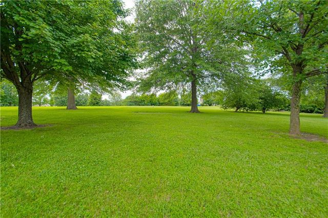 8720 NE 149th Street, Liberty, MO 64068