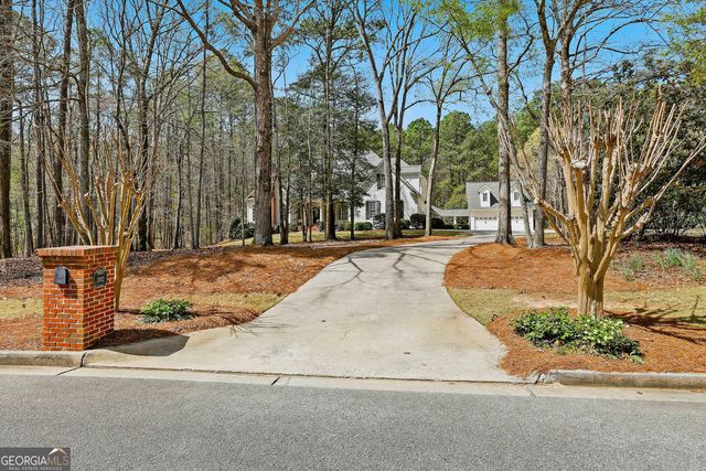 1302 Layor Court, Peachtree City, GA 30269