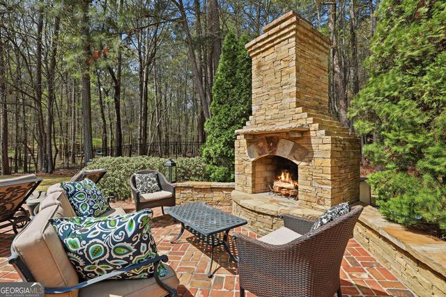 1302 Layor Court, Peachtree City, GA 30269