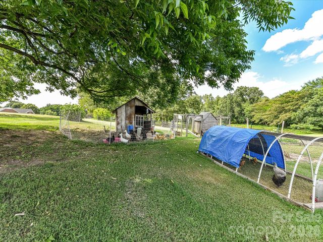 5710 Lander Benton Road, Unionville, NC 28110