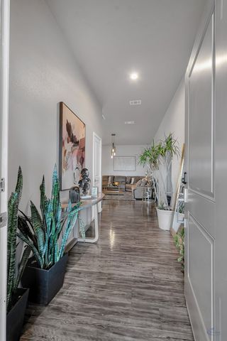 2704 Southwest St, Midland, TX 79705