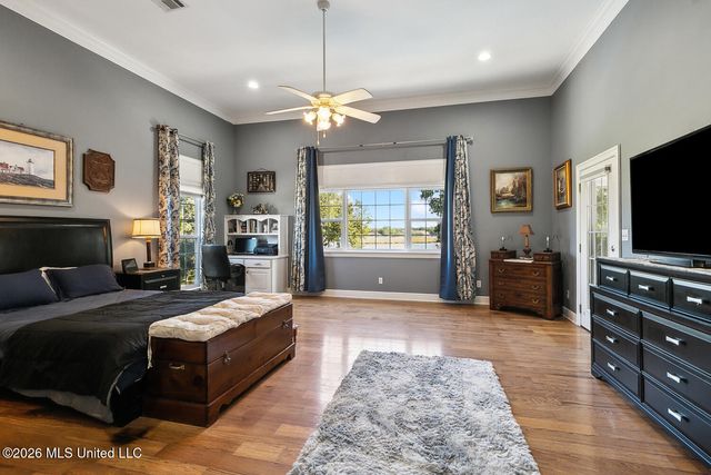 248 Lovers Lane, Ocean Springs, LA 39564