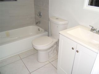 9022 SW 123rd Ct O204, Miami, FL 33186