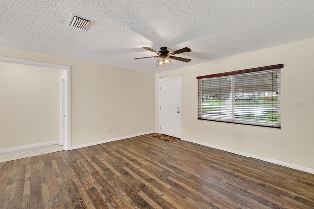 405 TROPIC CIRCLE, Fruitland Park, FL 34731