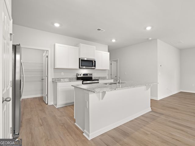 3048 Manor Hill Place, Union City, GA 30291