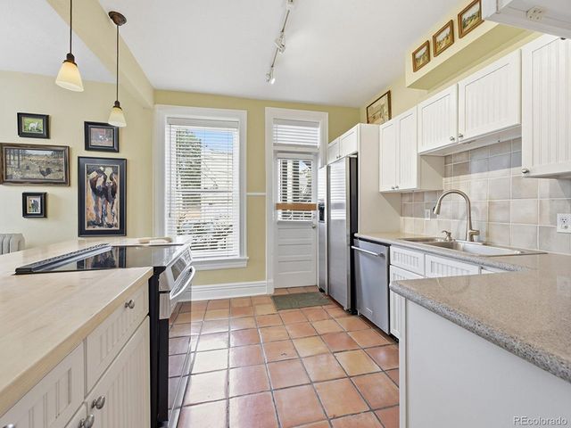 1240 N Ogden St 1, Denver, CO 80218