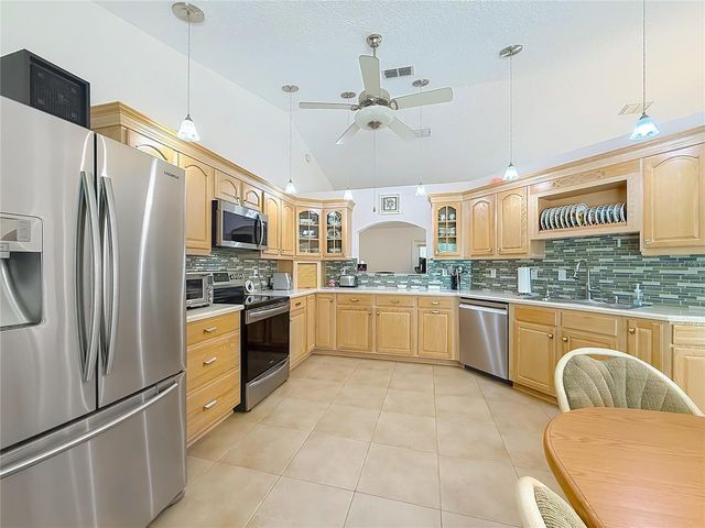 9451 NE 12TH COURT, Ocala, FL 34479