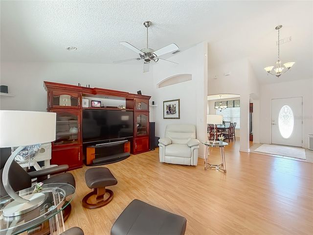 9451 NE 12TH COURT, Ocala, FL 34479