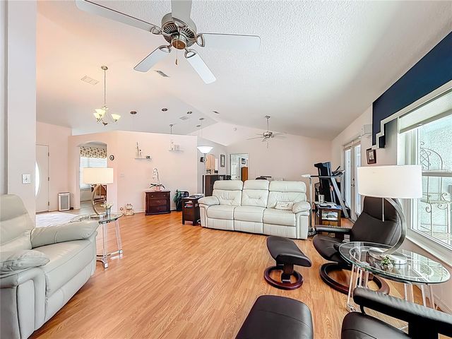 9451 NE 12TH COURT, Ocala, FL 34479