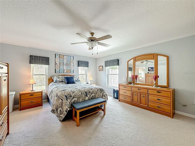 9451 NE 12TH COURT, Ocala, FL 34479