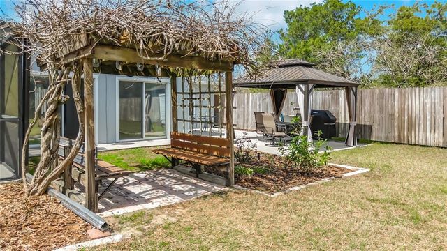 9451 NE 12TH COURT, Ocala, FL 34479