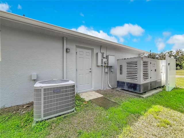 9451 NE 12TH COURT, Ocala, FL 34479