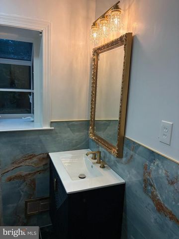 4122 BERRITT ST, Fairfax, VA 22030