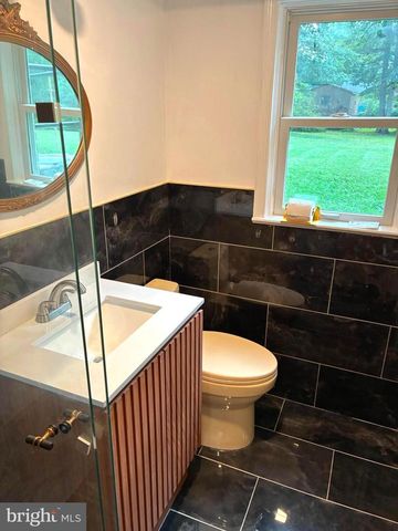 4122 BERRITT ST, Fairfax, VA 22030