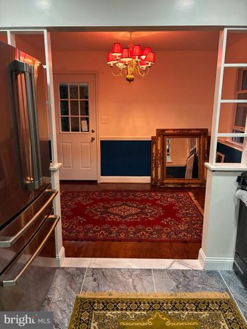 4122 BERRITT ST, Fairfax, VA 22030