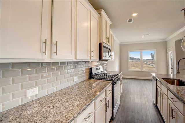 5280 Baymont Drive, Gainesville, GA 30507