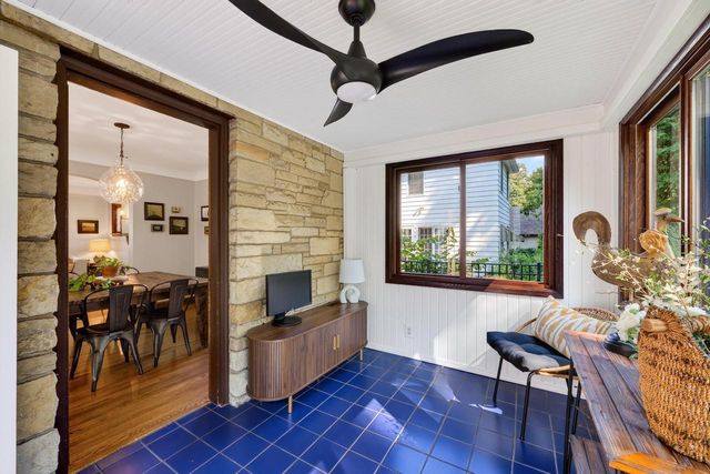 321 Kensington Drive, Madison, WI 53704