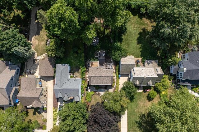 321 Kensington Drive, Madison, WI 53704