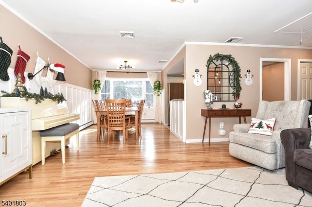 76 County Road 521, Hampton Twp., NJ 07860