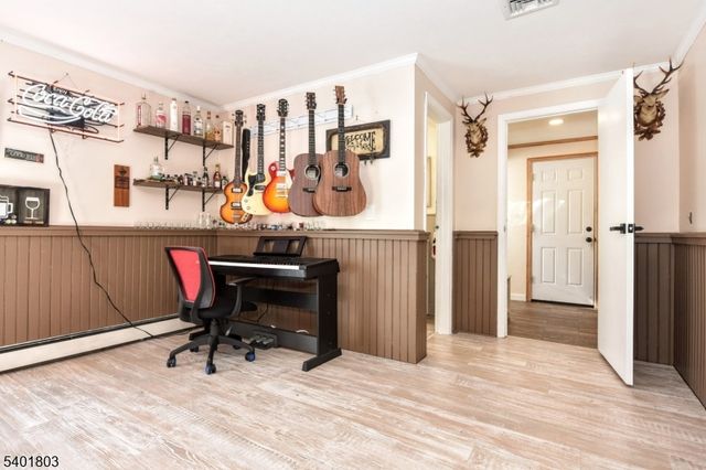 76 County Road 521, Hampton Twp., NJ 07860