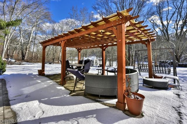 76 County Road 521, Hampton Twp., NJ 07860