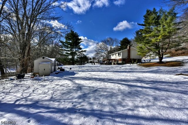 76 County Road 521, Hampton Twp., NJ 07860