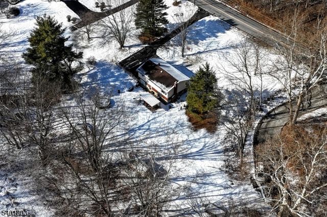 76 County Road 521, Hampton Twp., NJ 07860