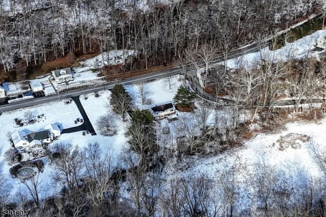 76 County Road 521, Hampton Twp., NJ 07860