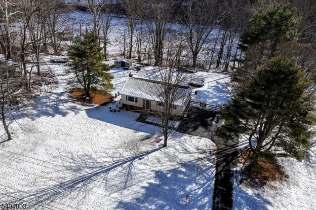 76 County Road 521, Hampton Twp., NJ 07860