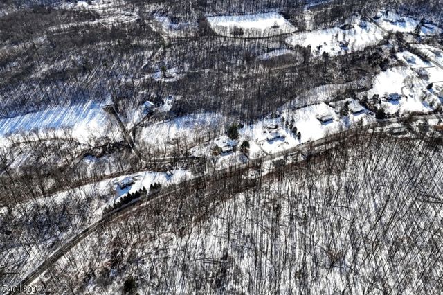 76 County Road 521, Hampton Twp., NJ 07860