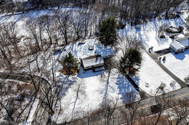 76 County Road 521, Hampton Twp., NJ 07860