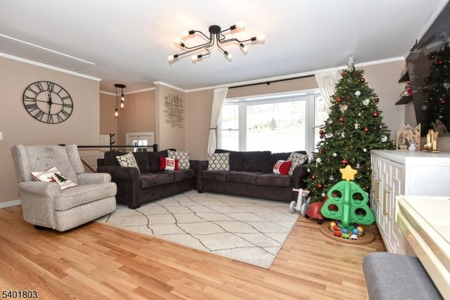 76 County Road 521, Hampton Twp., NJ 07860